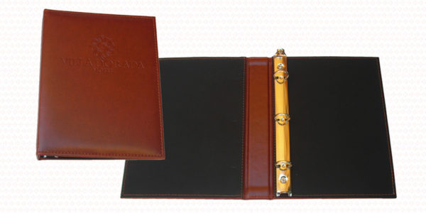 CARPETA "ELEGANCE" COSIDA, CON HERRAJE